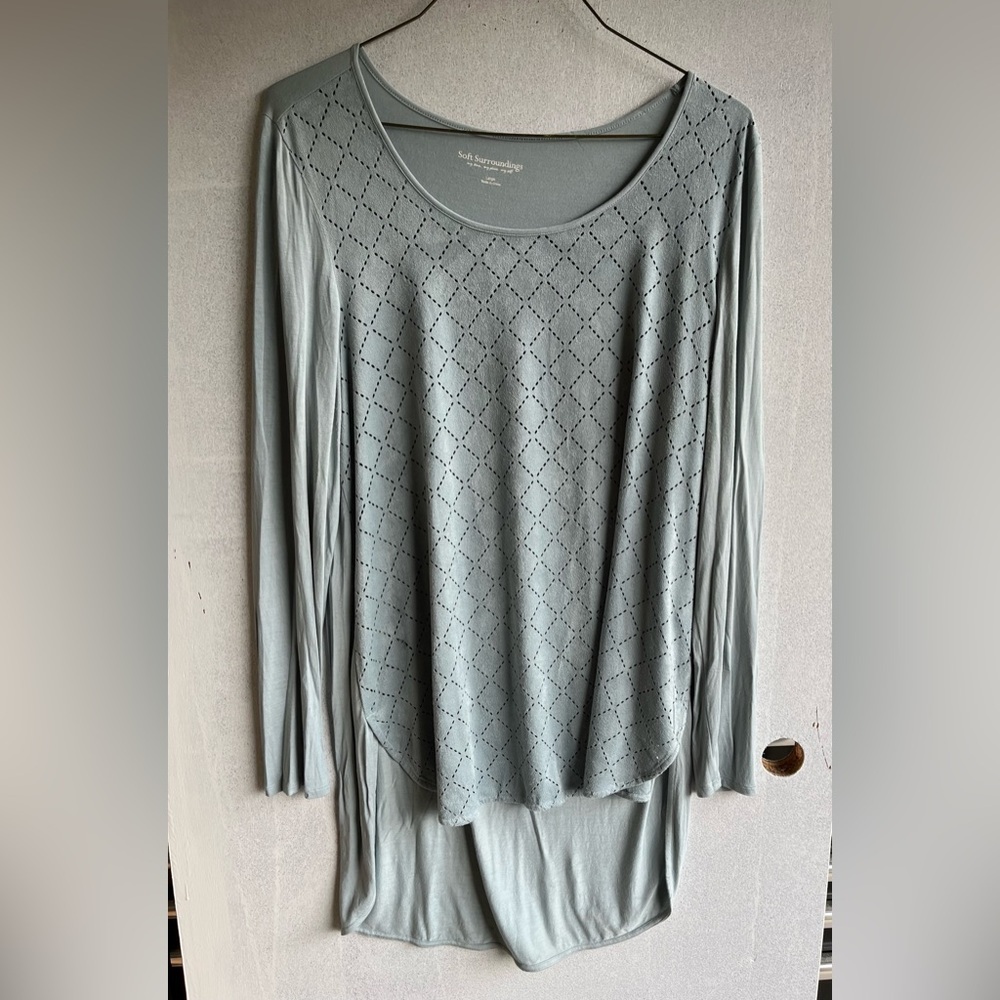 Soft Surroundings Laser Cut Long Sleeve Blouse Lg - Picture 1 of 3